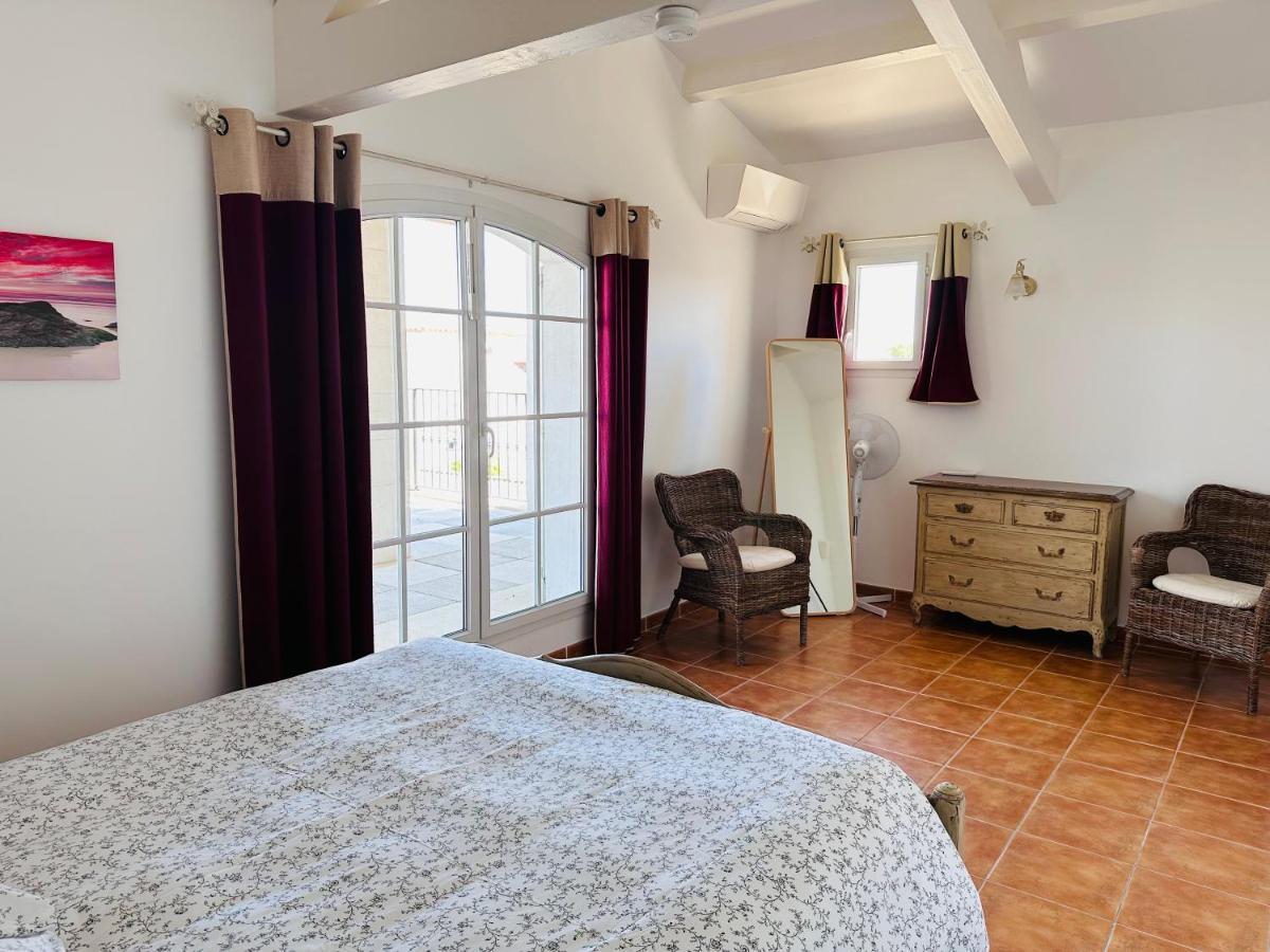Marina 120M²/8 Pers/ Terrasse 100M²/ Appontement Villa Aigues-Mortes Exterior photo